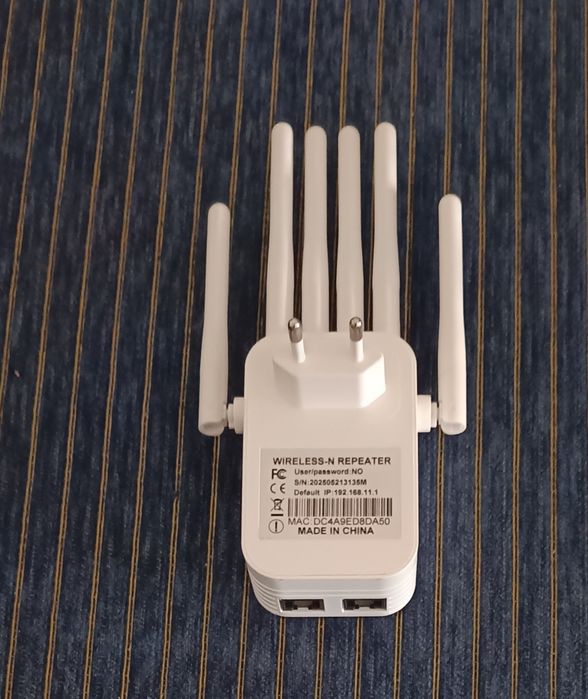Repetidor/Extensor internet  6 Antenas novo