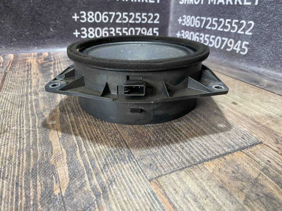 Динамік колонка передніх дверей Toyota Prius 30 2009-2015   8616022A10