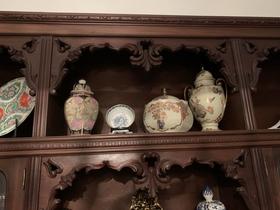 Móvel louceiro antigo grande