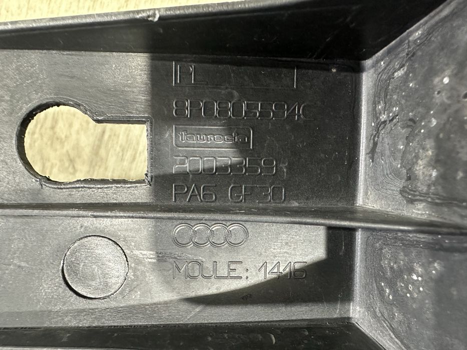 audi a3 8p - купити передні панелі (телевізори) Ходорківці - Ціна