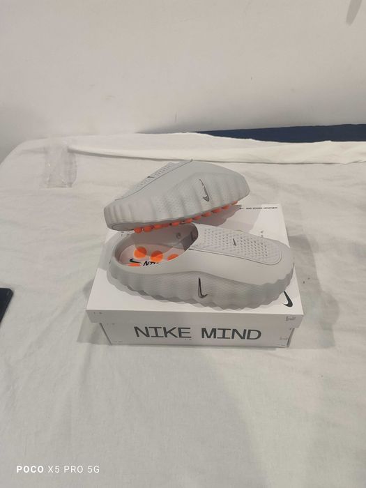 Nike mind 001 brancas