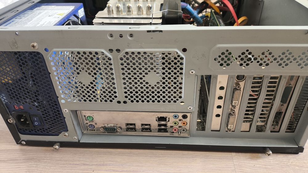 Комп'ютер AMD 3.2GHz, DDR3 12Gb, SSD 60GB, Gforse 9600GT