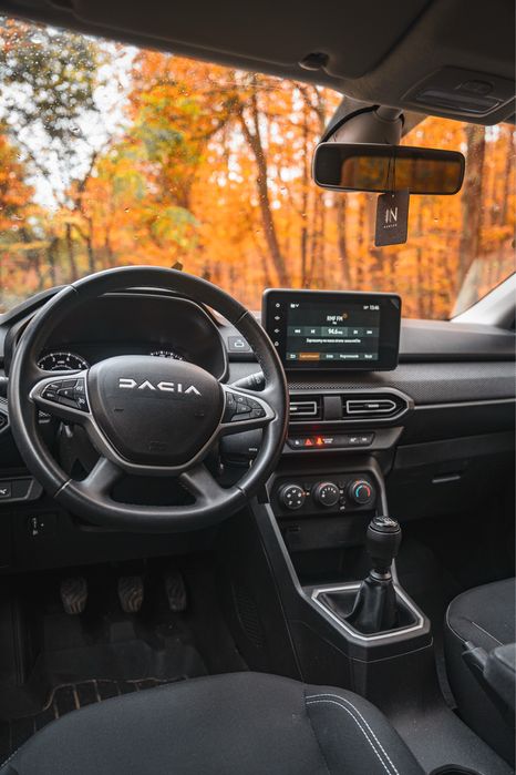 wynajem wypożyczenie samochodu wypożyczalnia samochodów 7 os auta aut