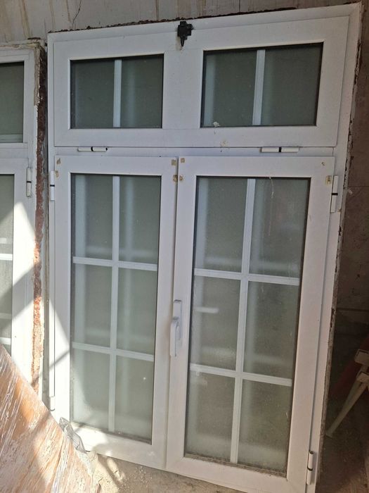 7 Janelas em Alumínio Branco (135 x 157 cm) – Vidro Duplo