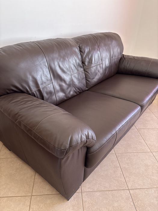 Sofá couro preto 2mx90cm