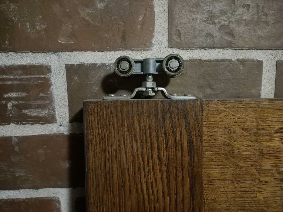 Drzwi dębowe przesuwne