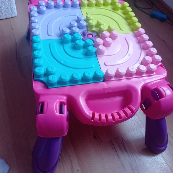 Stolik Mega Bloks