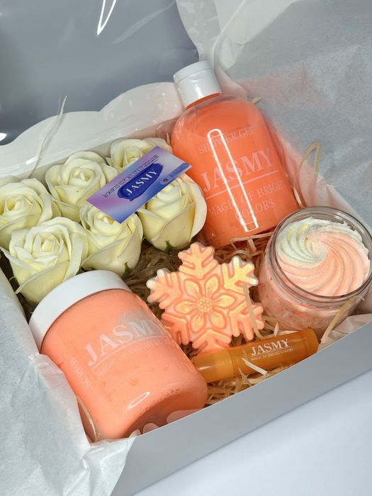 Новорічний подарунковий набір натуральної косметики