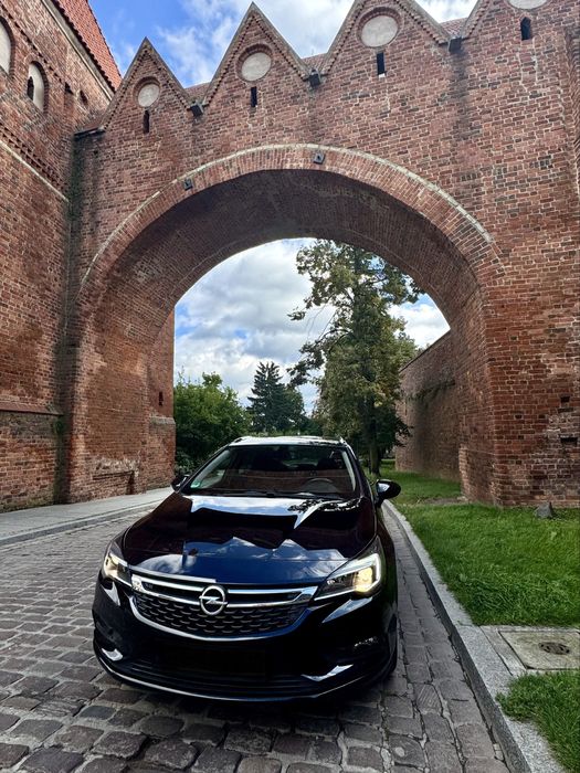 Opel Astra kobmi 2018r. Super stan! Niski przebieg!