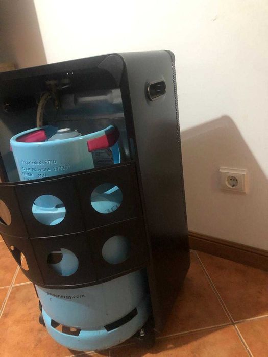Aquecedor a gás Prio, usado poucas vezes!