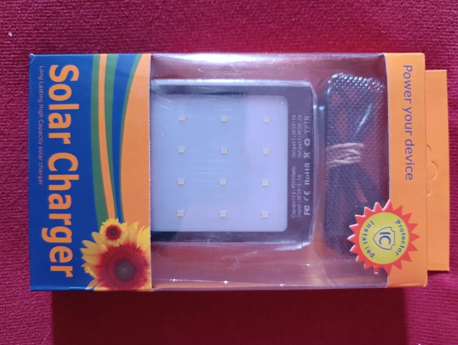 Потужний powerbank-Solar charger -зарядний пристрій