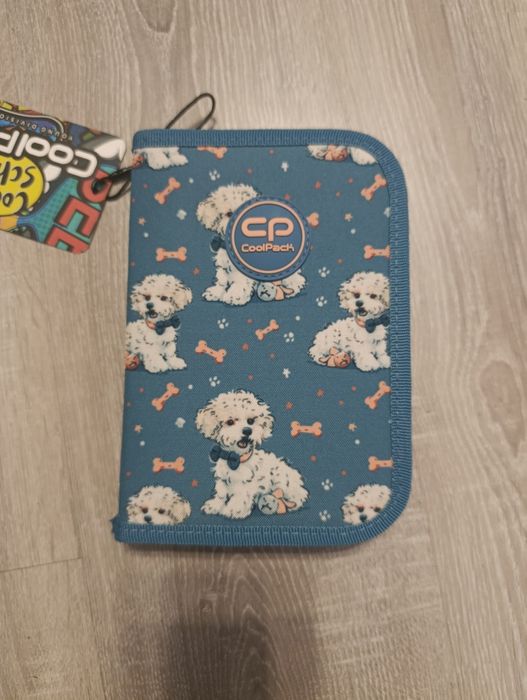 Nowy piórnik CoolPack