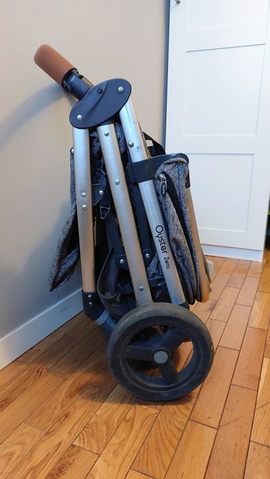 Lekka spacerówka unisex Oyster Zero najlepszy wózek gratisy