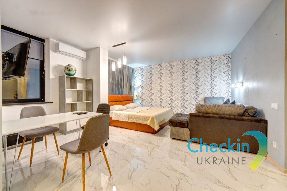 Посуточно 1к Голосеевский р-н ул. Рудницкого, 52 (Есть свет и вода!)