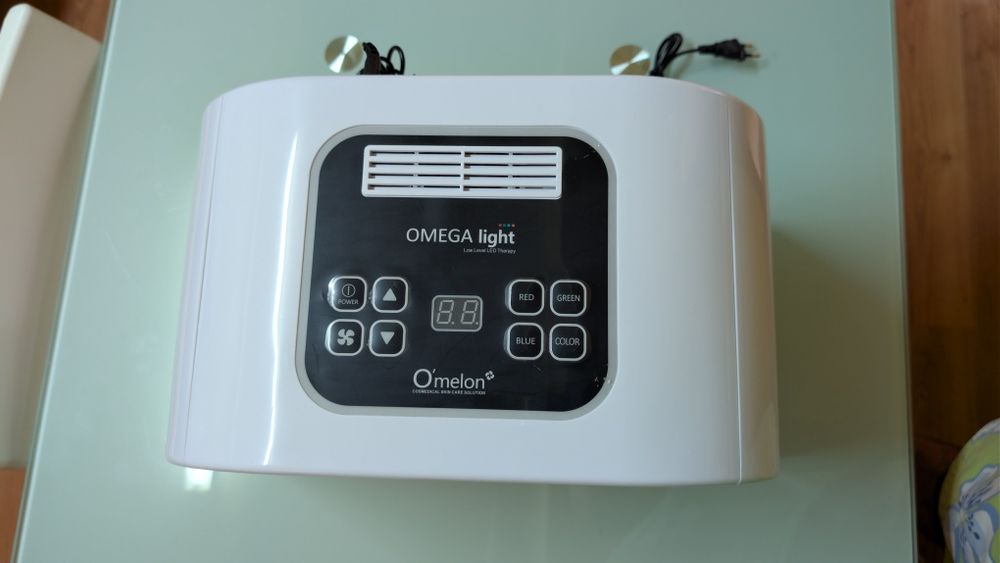 Cabine LED Omega light omelon para tratamento de rosto