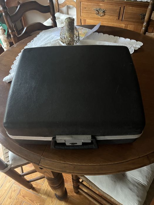 Maquina escrever portatil Messa Topstar