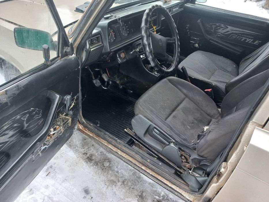 Ваз 2107 97р 1.5к 5ст газ