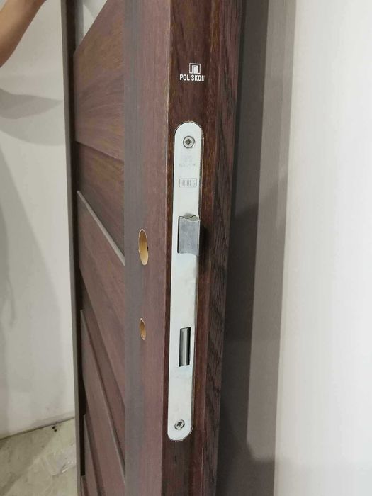 Drzwi łazienkowe prawe 80