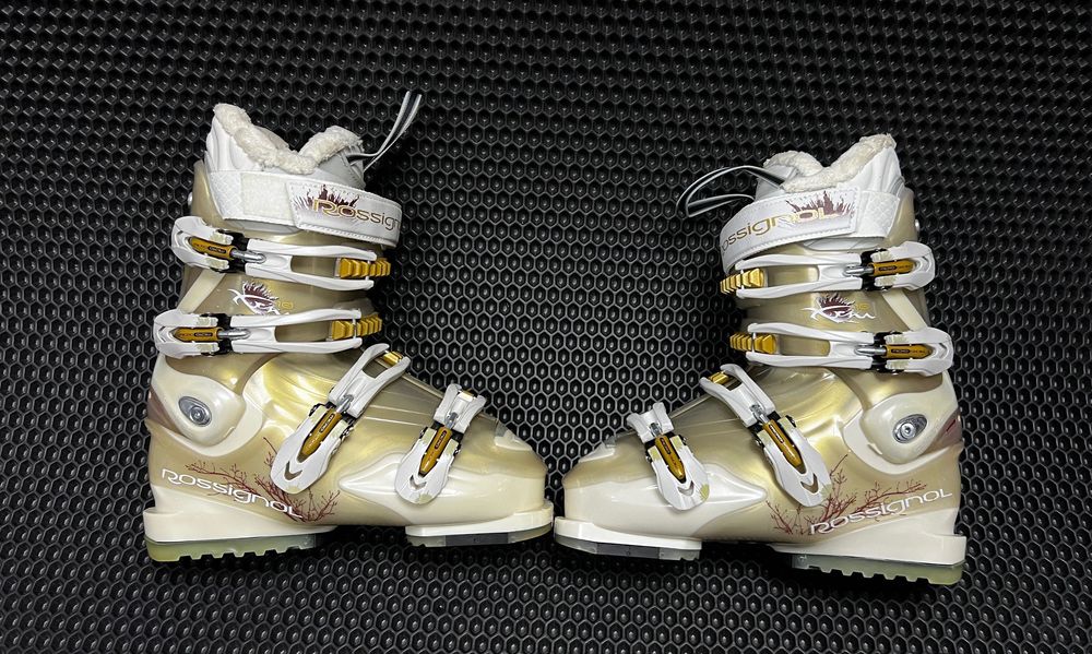 Лижні ботінки НОВІ rossignol xena X 10.  23.5