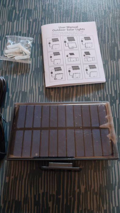 Luz 400 led solar