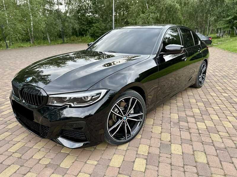 BMW G20 330i 2019