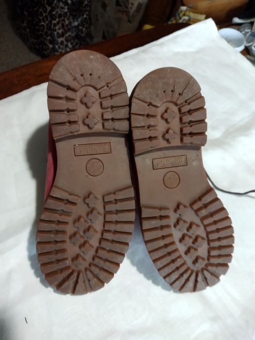 Ботинки красные Timberland