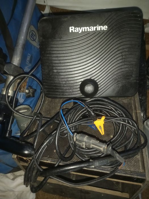 продам эхолот Raymarin dragonfly 7