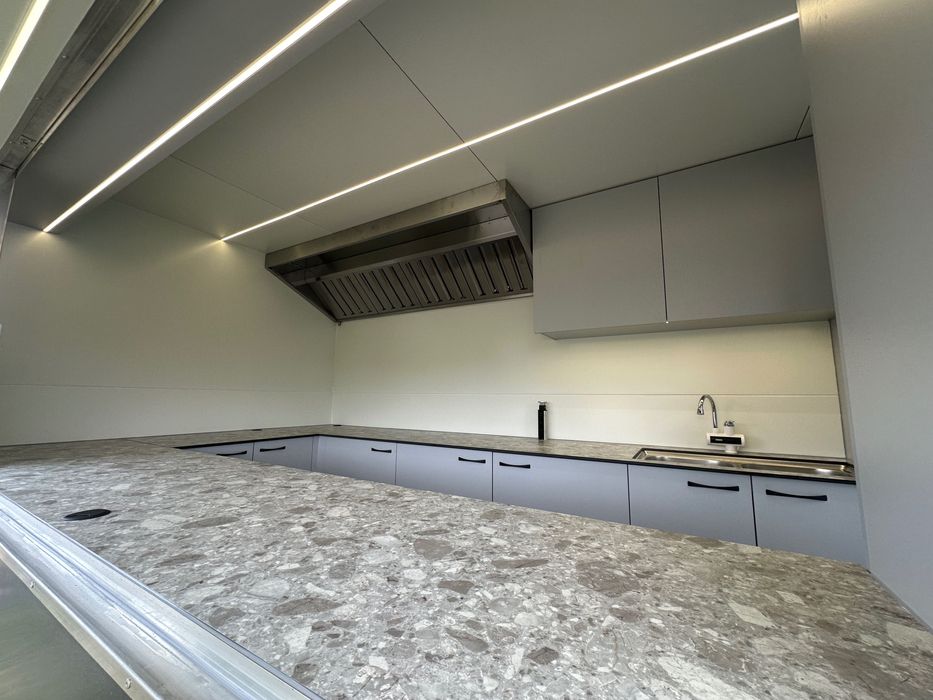 Przyczepa gastronomiczna - WYJANEM