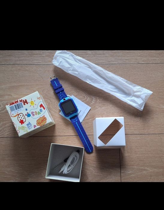 Prosty smartwatch dla dzieci (wszystkie kolory dostępne)