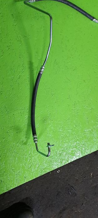 Шланг.трубка гур високого тиску Рено трафік 1.9.Опель віваро 1.9