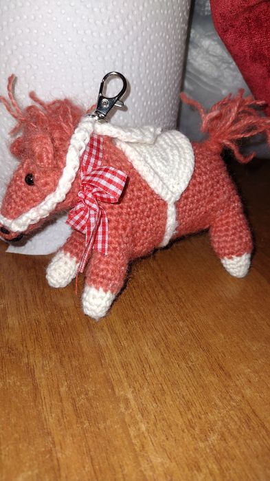 Zzbawki  zwierzęta szydełkowe breloczki