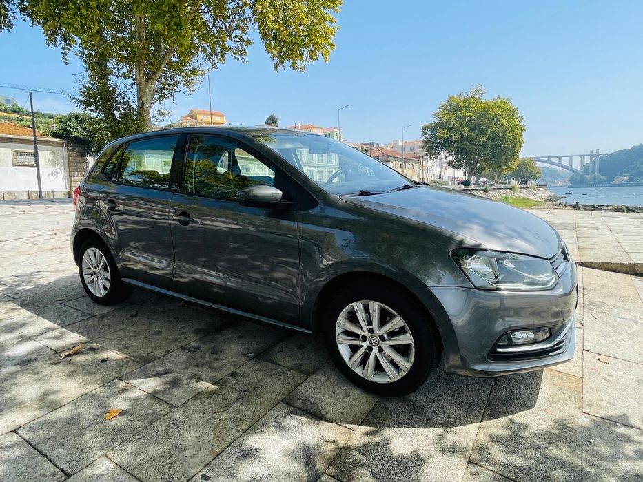 Volkswagen Polo  1.0 Comfortline 2017