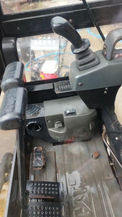 Minikoparka cat301.5