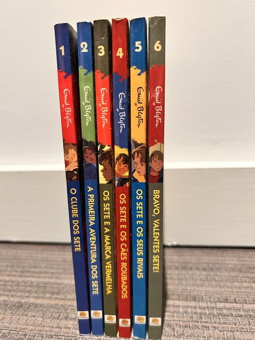 Enid Blyton Collection – “The Famous Five” and “The Secret Seven”64752273475842121