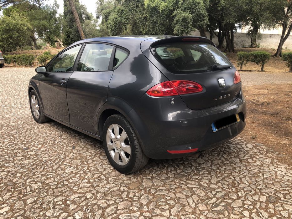 SEAT Leon — fotografia 4