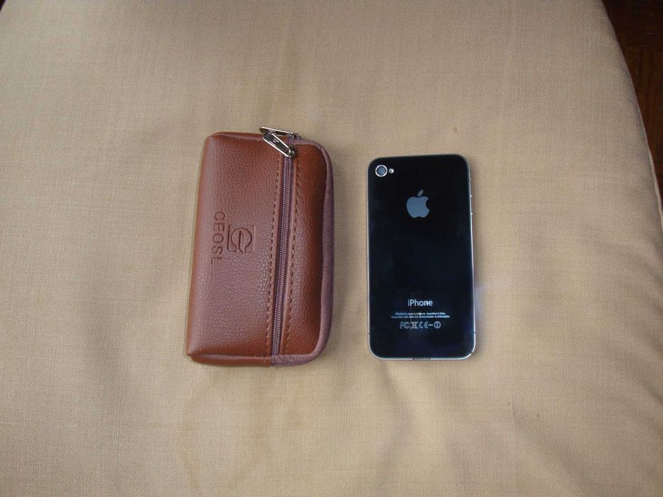 Iphone 4 - Excelente Estado - Como Novo e Desbloqueado. P/Colecionador