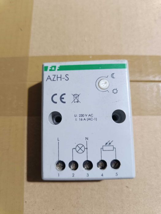 F&F Automat zmierzchowy z sondą AZH-S 16A 230V