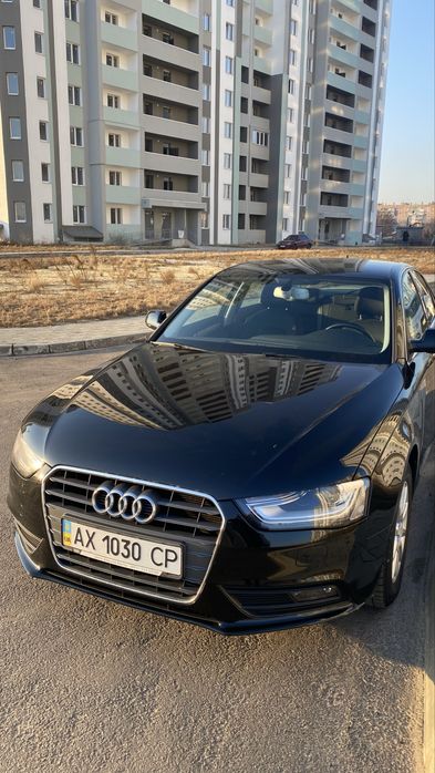 Ауді А 4 2013 р 134.000км пробіг