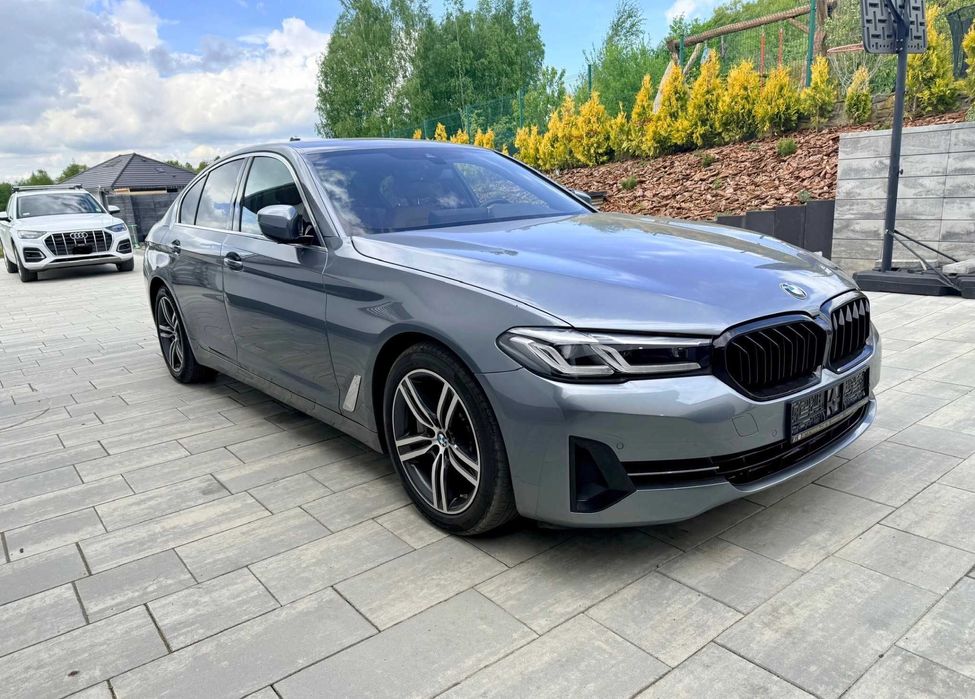 BMW 5 Series 2021
