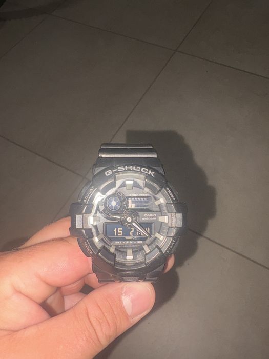 g shock ga-700 czarny