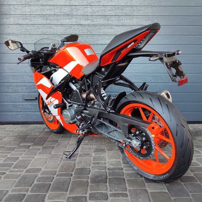 Продам мотоцикл KTM RC125 (7897)