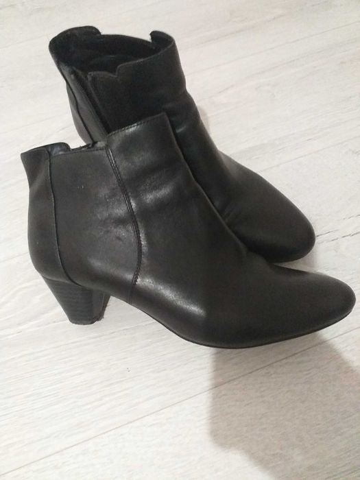 Ботильйони "clarks"