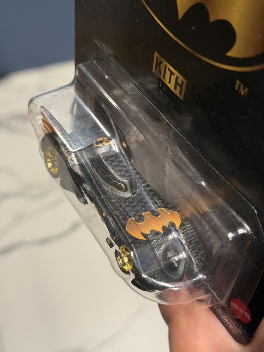 Hot Wheels Premium 1989 Batmobile x KITH the Batman limited edition #1