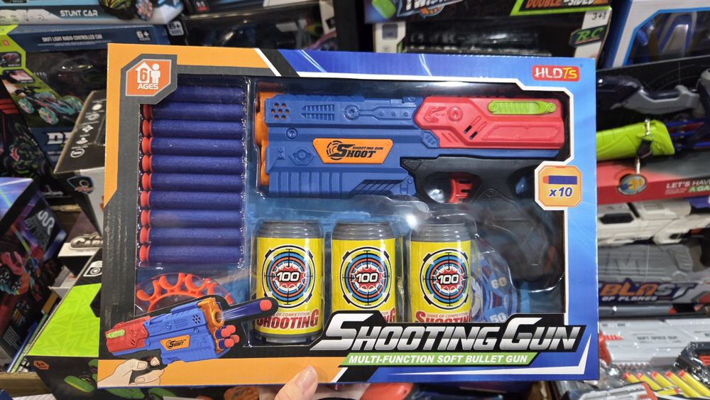 Бластер з банками, бластер з м'якими пулями,  пістолет, бластер з брас