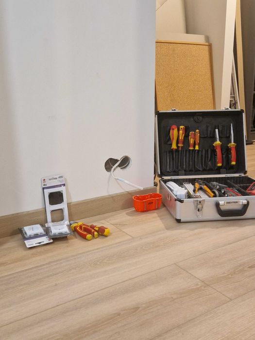 Złota rączka – Elektryka | Hydraulika | Remonty | Szybkie naprawy