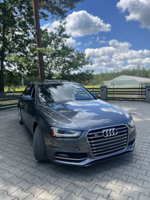Audi a4 b8 2015
