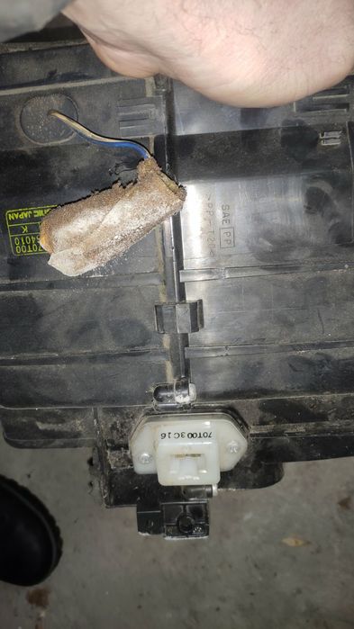 Nissan laurel c34 
Блок abs реле приборная панель часы правление