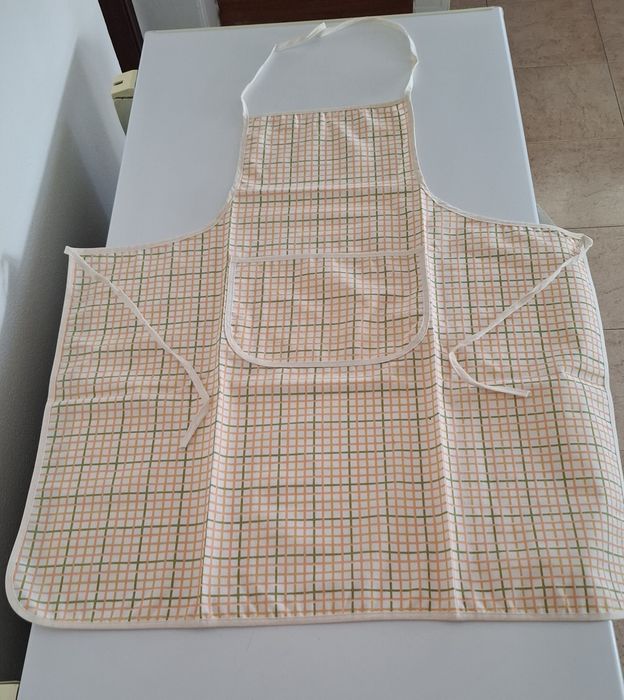 Apron (multiple units)64552894186625122