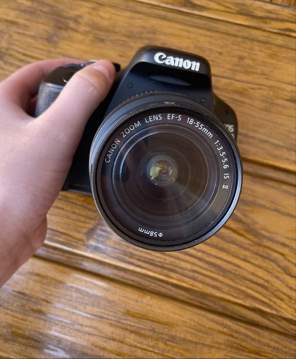 Фотоапарат Canon EOS 600D Kit 18-55