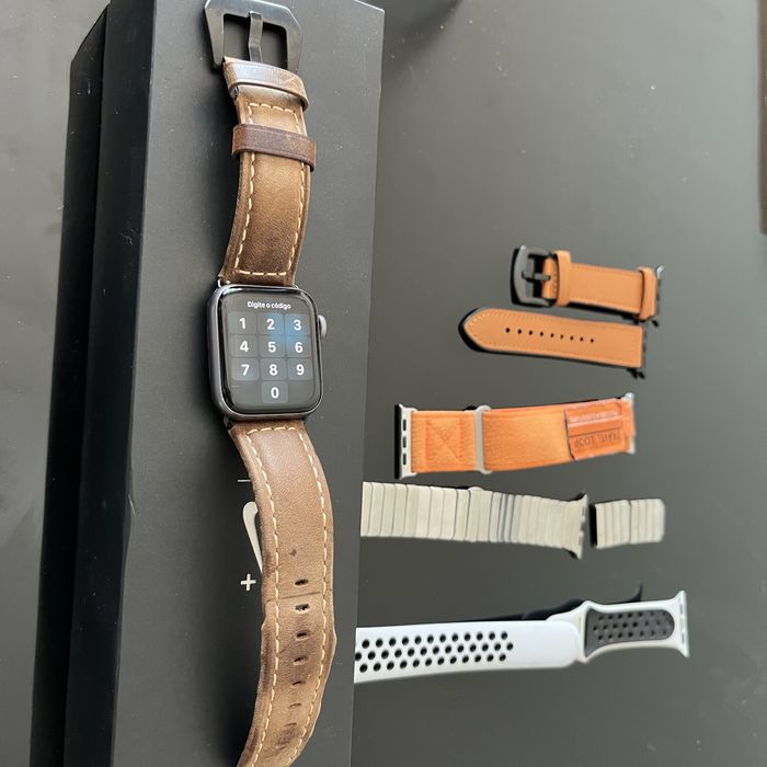 Apple watch series 4 Nike